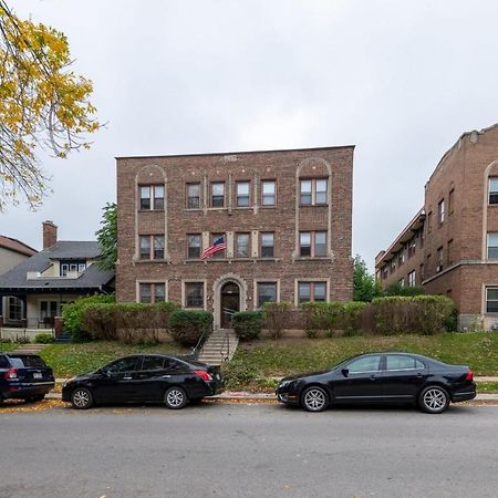 Economy 2Br Apartment B2 Milwaukee Exterior photo